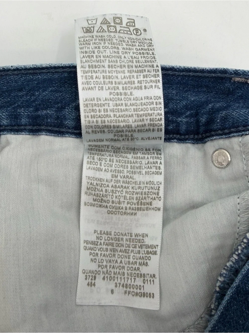Levi’s Jean Shorts Juniors 3 Blue Denim Roll Cuff Distressed Cotton Denim Boho